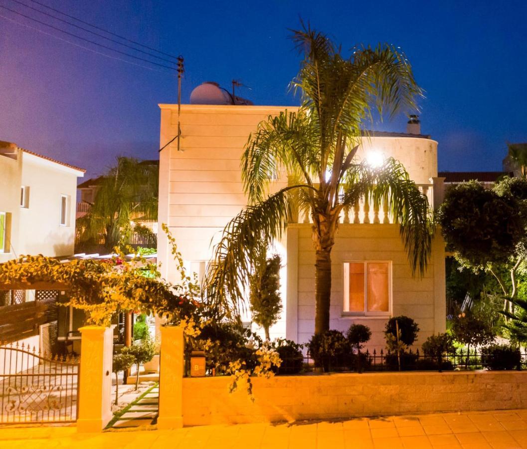 Villa Myria Paphos ภายนอก รูปภาพ